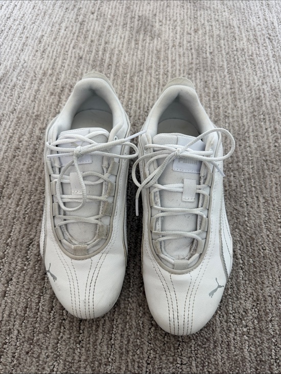 Puma Shoes - Puma catch Soleil White Low-Profile Lace-Up Sneakers size 7.5